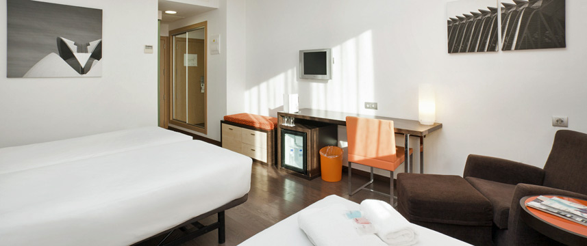 Confortel Aqua 4 Triple Room Features